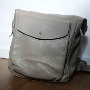 M0851 leather backpack